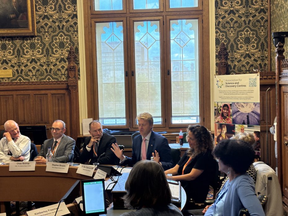Dr Ben Spencer MP, Shadow Science Minister, speaking at the roundtable
